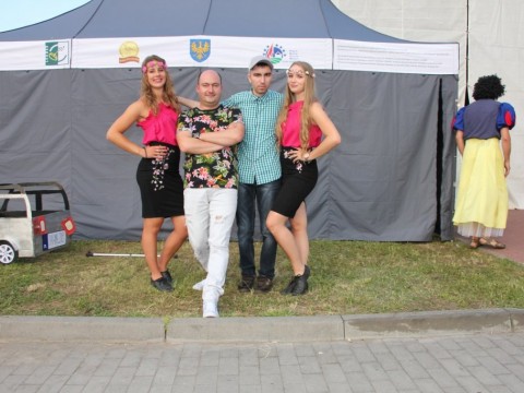 IMG-1897-1152 x 768